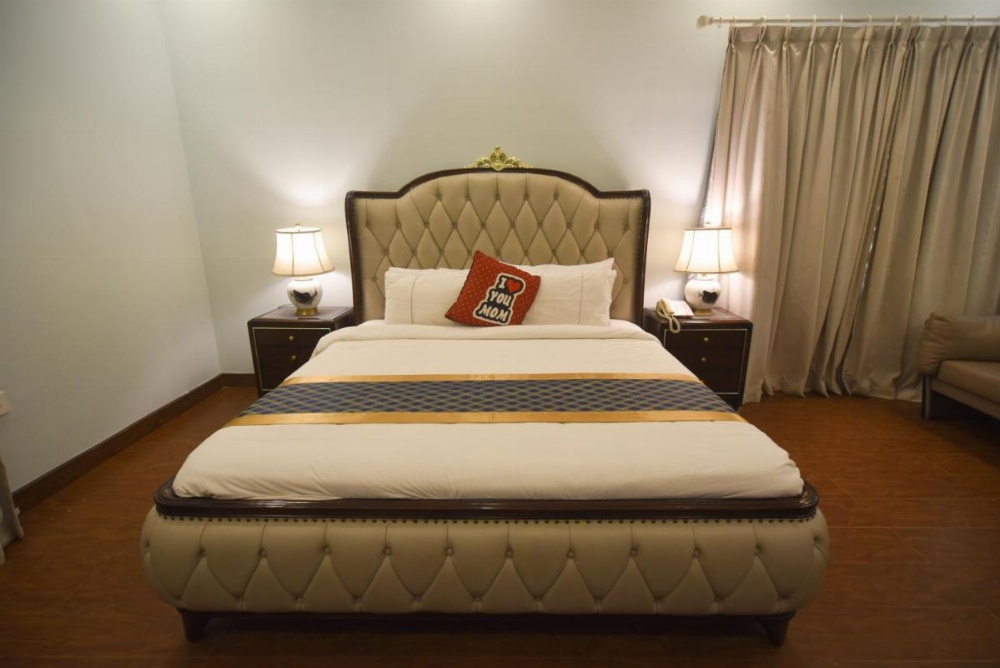 Room image 4